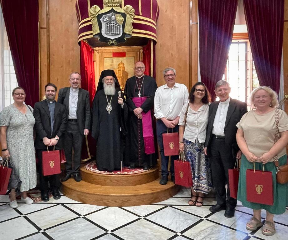 An international delegation of Sant'Egidio in Jerusalem and Bethlehem to express solidarity with the communities suffering from war